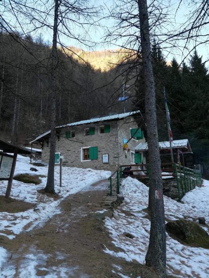 Rifugio GEAT Val Gravio Hotel Villar Focchiardo Esterno foto